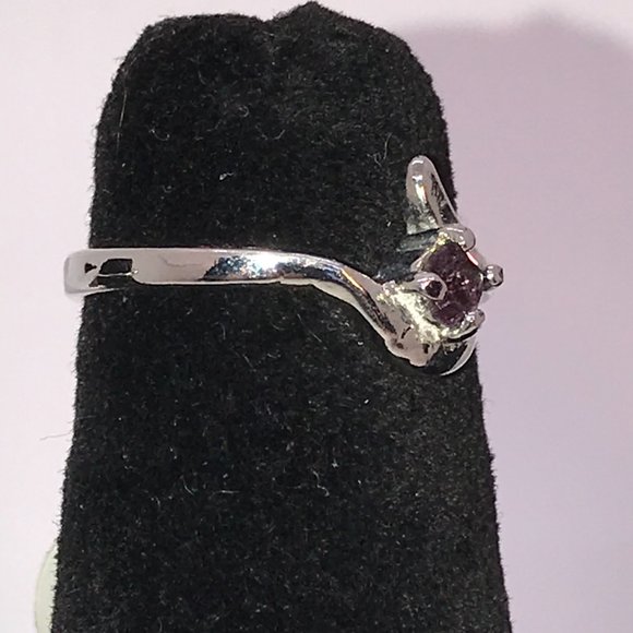 Amethyst Cz Purple U Shaped Ring, Size 5 1/2 - Picture 2 of 8